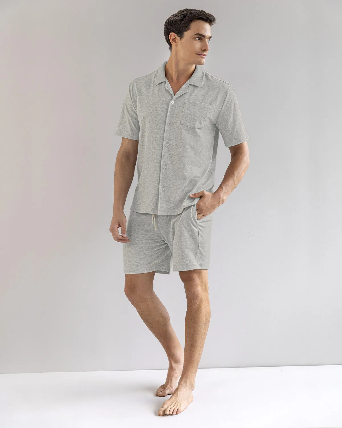 Camisa manga corta con bolsillo en frente