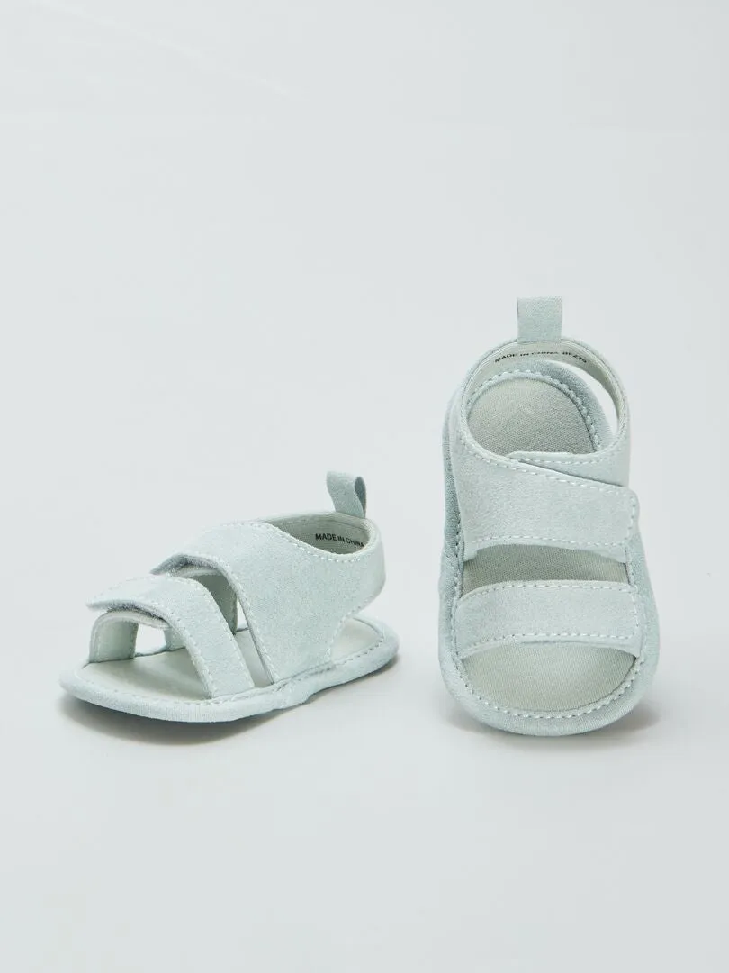Sandalias abiertas con velcro - VERDE