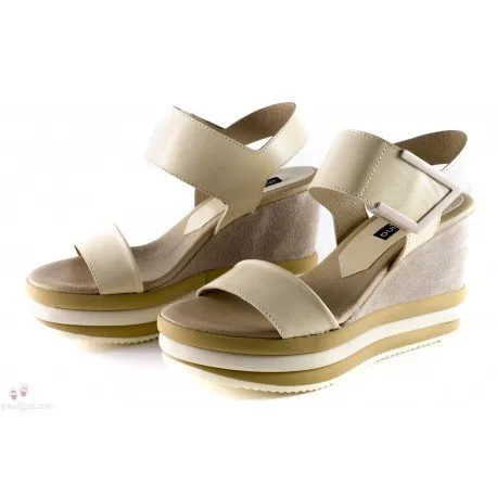 SANDALIAS EZZIO-DORALATINA CUÑA PIEL